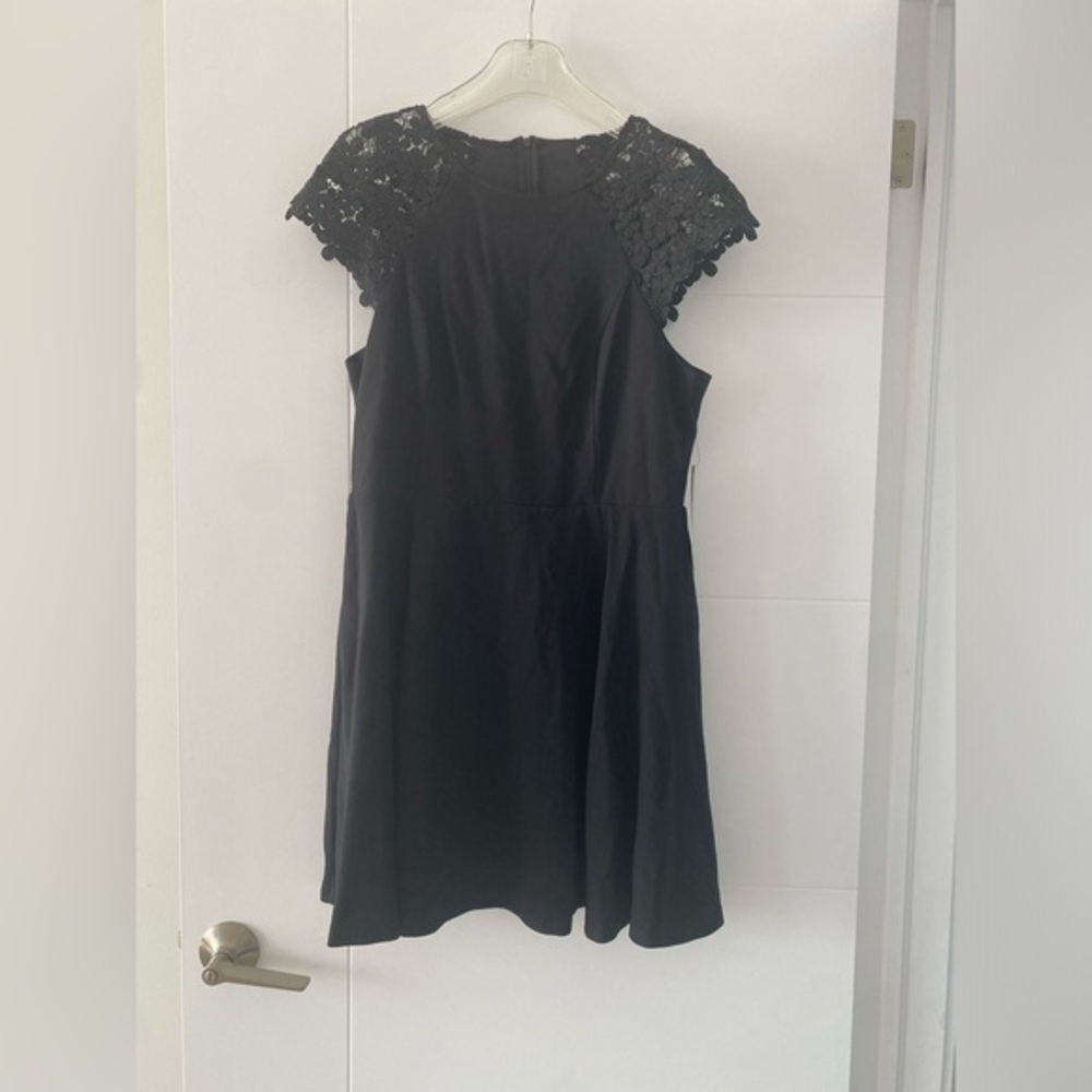 Lulus Dress Women Sz XL Black Short Lace/Wedding Guest Cocktail 🍸